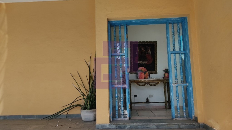 Imagem Sobrado com 5 Quartos à Venda, 656 m² em Balneário Praia Do Pernambuco - Guarujá Imagem Sobrado com 5 Quartos à Venda, 656 m² em Balneário Praia Do Pernambuco - Guarujá