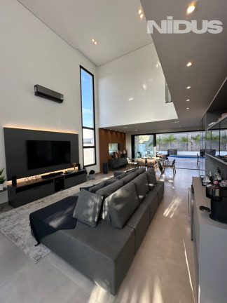 Imagem Casa com 3 Quartos à Venda, 326 m² em Alphaville Nova Esplanada 3 - Votorantim