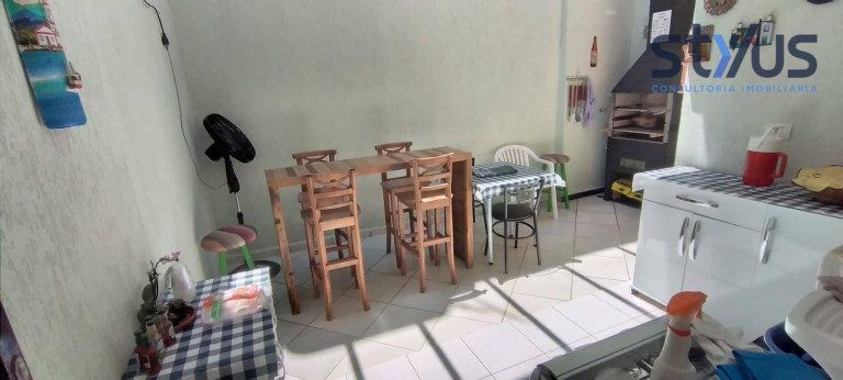 Imagem Sobrado com 3 Quartos à Venda, 141 m² em Vila Tiradentes - São Paulo