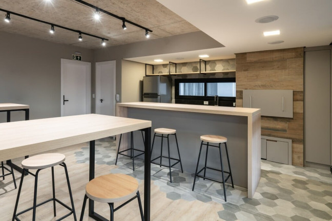 Imagem Apartamento com 1 Quarto à Venda, 43 m² em Menino Deus - Porto Alegre