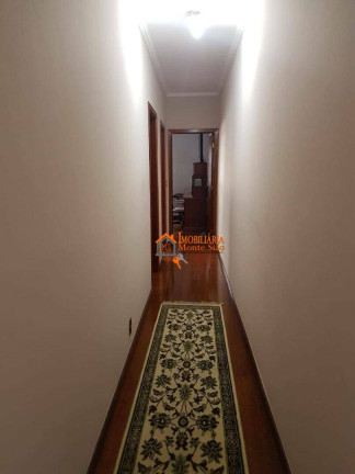 Imagem Sobrado com 4 Quartos à Venda, 275 m² em Vila Barros - Guarulhos Imagem Sobrado com 4 Quartos à Venda, 275 m² em Vila Barros - Guarulhos