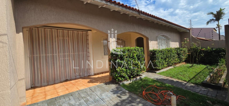 Casa com 4 Quartos à Venda, 220 m² em Conjunto Libra Iv - Foz Do Iguacu