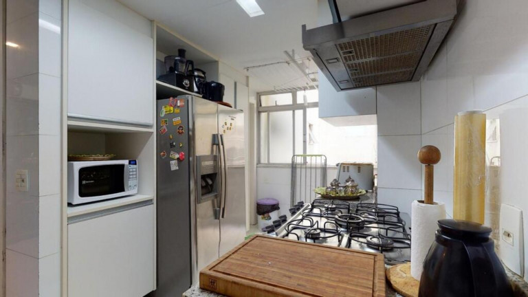 Imagem Imóvel com 3 Quartos à Venda, 148 m² em Ipanema - Rio De Janeiro Imagem Imóvel com 3 Quartos à Venda, 148 m² em Ipanema - Rio De Janeiro