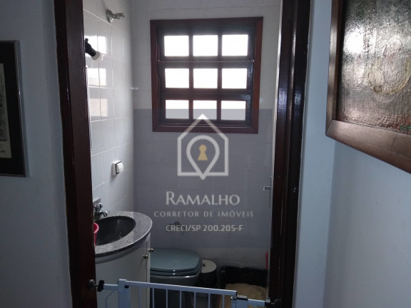 Imagem Casa com 4 Quartos à Venda, 200 m² em Solemar - Praia Grande Imagem Casa com 4 Quartos à Venda, 200 m² em Solemar - Praia Grande