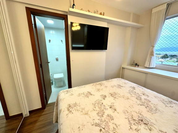 Imagem Apartamento com 2 Quartos à Venda, 76 m² em Centro - Florianópolis Imagem Apartamento com 2 Quartos à Venda, 76 m² em Centro - Florianópolis