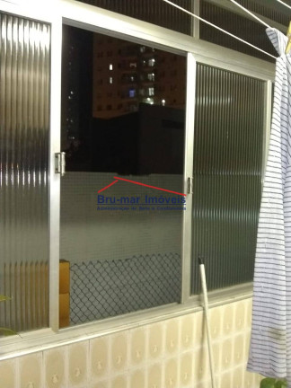 Imagem Casa com 3 Quartos à Venda, 130 m² em Marapé - Santos