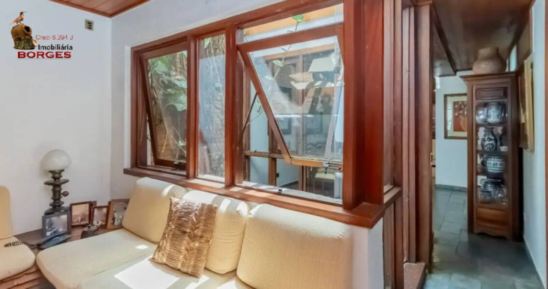 Imagem Casa com 4 Quartos à Venda, 310 m² em Moema - São Paulo Imagem Casa com 4 Quartos à Venda, 310 m² em Moema - São Paulo