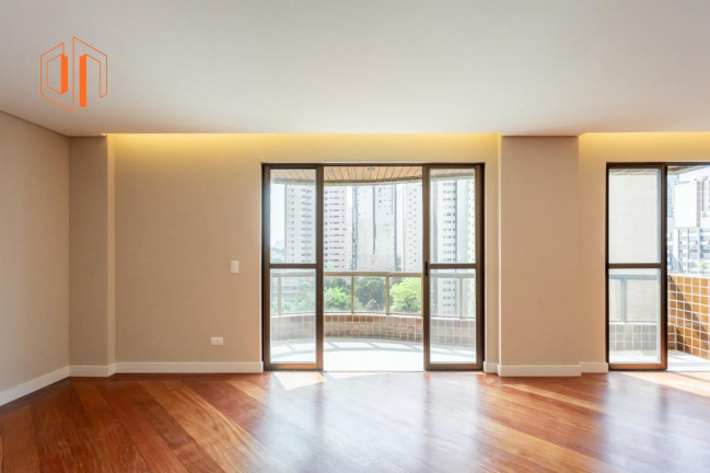 Imagem Apartamento com 3 Quartos à Venda, 193 m² em água Verde - Curitiba