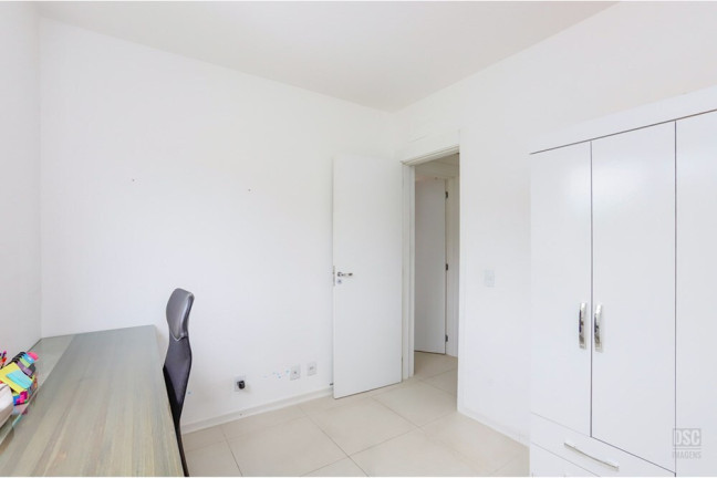 Imagem Imóvel com 2 Quartos à Venda, 58 m² em Vila Nova - Porto Alegre