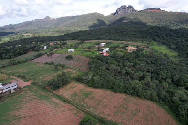 Imagem Terreno à Venda, 2 m² em Batatal - Igarapé Imagem Terreno à Venda, 2 m² em Batatal - Igarapé