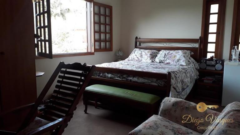 Imagem Casa com 3 Quartos à Venda, 220 m² em Quebra Frascos - Teresópolis