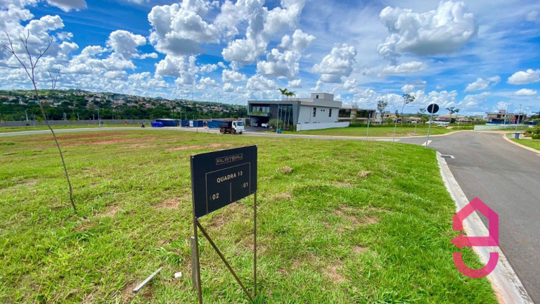 Imagem Terreno à Venda, 810 m² em Residencial Aruanã - Goiânia