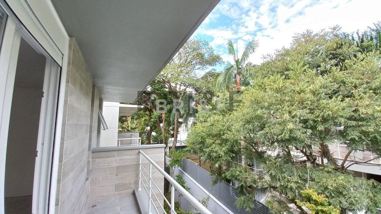 Imagem Casa com 4 Quartos à Venda, 424 m² em Jardim Cordeiro - São Paulo