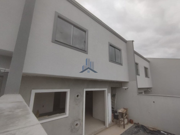Imagem Sobrado com 3 Quartos à Venda, 90 m² em Santa Catarina - Joinville