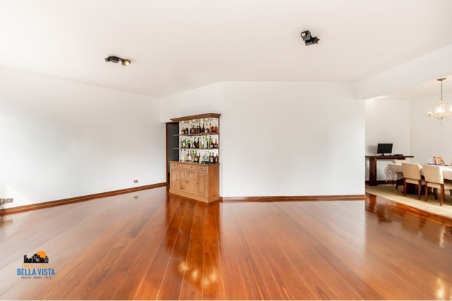 Apartamento com 4 Quartos à Venda,  em Vila Uberabinha - São Paulo