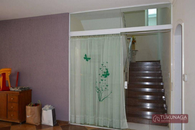 Imagem Sobrado com 5 Quartos à Venda, 451 m² em Vila Galvão - Guarulhos Imagem Sobrado com 5 Quartos à Venda, 451 m² em Vila Galvão - Guarulhos
