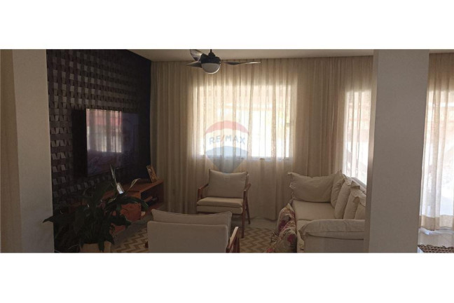 Imagem Casa de Condomínio com 5 Quartos à Venda, 222 m² em Itapeba - Maricá