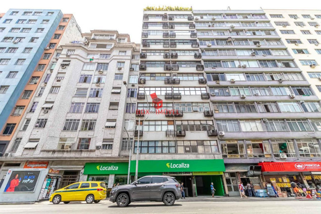 Imagem Apartamento com 3 Quartos à Venda, 135 m² em Copacabana - Rio De Janeiro Imagem Apartamento com 3 Quartos à Venda, 135 m² em Copacabana - Rio De Janeiro