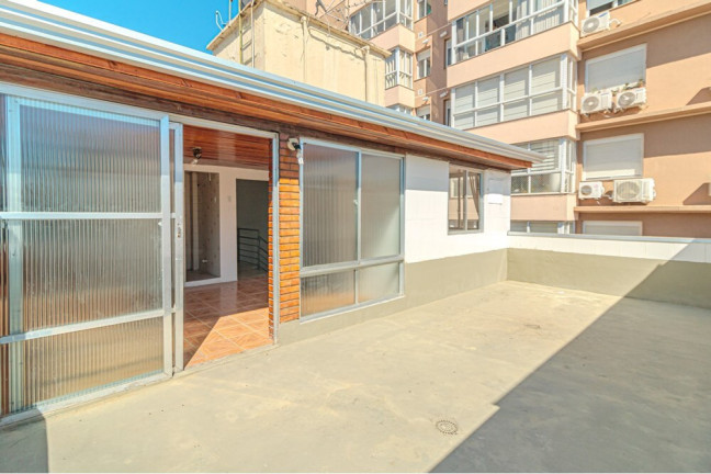 Imagem Apartamento com 2 Quartos à Venda, 63 m² em Santana - Porto Alegre