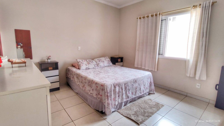 Imagem Casa com 3 Quartos à Venda, em Jardim Das Laranjeiras - Bragança Paulista Imagem Casa com 3 Quartos à Venda, em Jardim Das Laranjeiras - Bragança Paulista