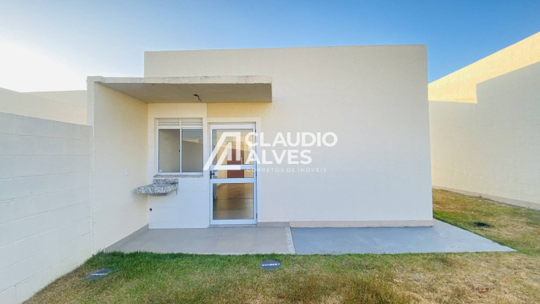 Imagem Casa de Condomínio com 2 Quartos à Venda, 63 m² em Nova Esperança - Feira De Santana