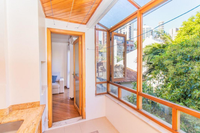 Imagem Apartamento com 3 Quartos à Venda, 95 m² em Rio Branco - Porto Alegre