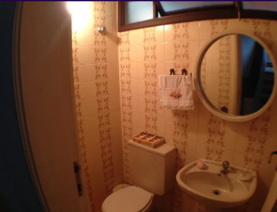Imagem Casa com 4 Quartos à Venda, 250 m² em Granja Viana - Cotia Imagem Casa com 4 Quartos à Venda, 250 m² em Granja Viana - Cotia