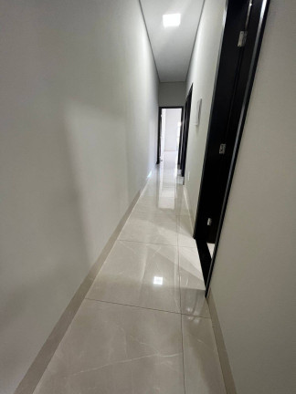 Imagem Casa com 3 Quartos à Venda, 131 m² em Santa Cruz - Cuiabá Imagem Casa com 3 Quartos à Venda, 131 m² em Santa Cruz - Cuiabá
