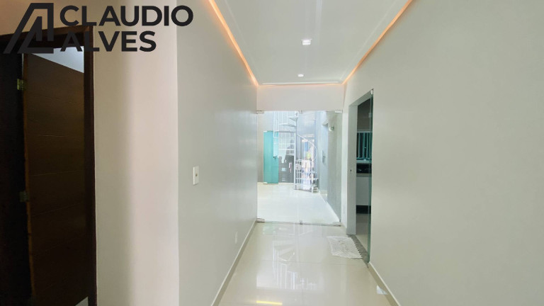 Imagem Casa de Condomínio com 4 Quartos à Venda, 280 m² em Parque Ipê - Feira De Santana