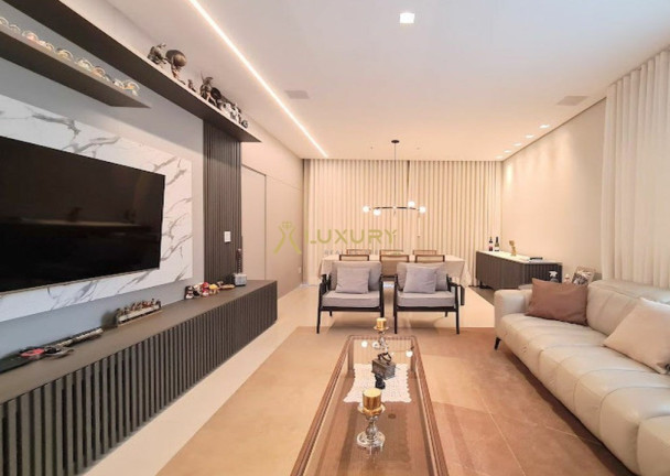 Imagem Imóvel com 4 Quartos à Venda, 265 m² em Santo Agostinho - Belo Horizonte