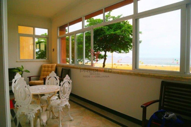 Apartamento com 4 Quartos à Venda, 265 m² em Copacabana - Rio De Janeiro