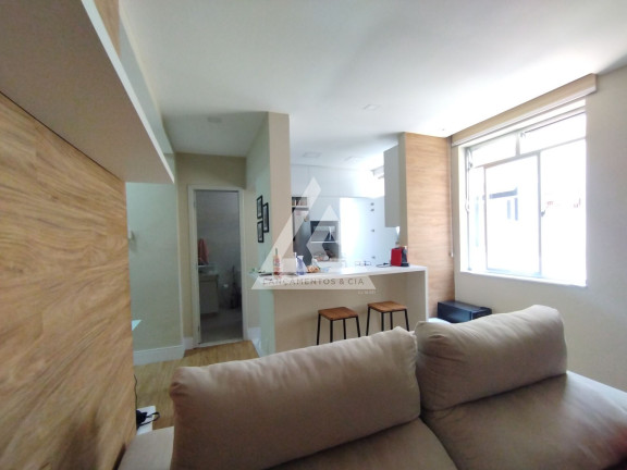Imagem Apartamento com 2 Quartos à Venda, 51 m² em Tijuca - Rio De Janeiro Imagem Apartamento com 2 Quartos à Venda, 51 m² em Tijuca - Rio De Janeiro