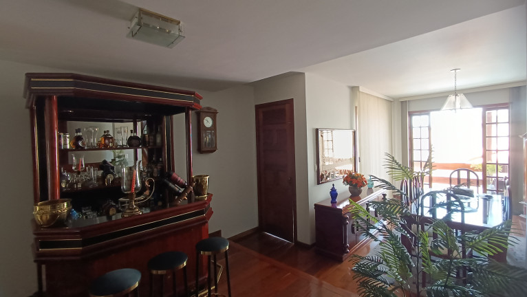 Imagem Casa com 4 Quartos à Venda, 385 m² em álvaro Camargos - Belo Horizonte