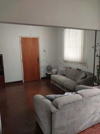 Imagem Casa com 2 Quartos à Venda, 200 m² em Centro - Pirassununga