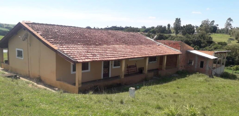 Imagem Chácara com 2 Quartos à Venda, 95.000 m² em Cercadinho - Alambari Imagem Chácara com 2 Quartos à Venda, 95.000 m² em Cercadinho - Alambari