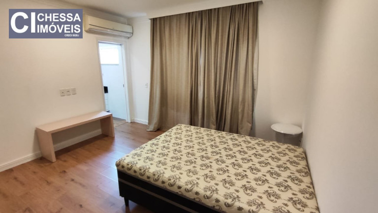 Imagem Casa de Condomínio com 3 Quartos à Venda, 240 m² em Barra - Balneário Camboriú