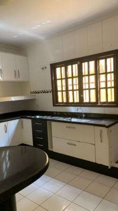 Imagem Sobrado com 3 Quartos à Venda, 250 m² em Vila Santa Helena - Poá Imagem Sobrado com 3 Quartos à Venda, 250 m² em Vila Santa Helena - Poá