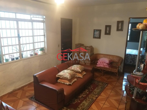 Imagem Casa com 2 Quartos à Venda, em São Paulo Imagem Casa com 2 Quartos à Venda, em São Paulo