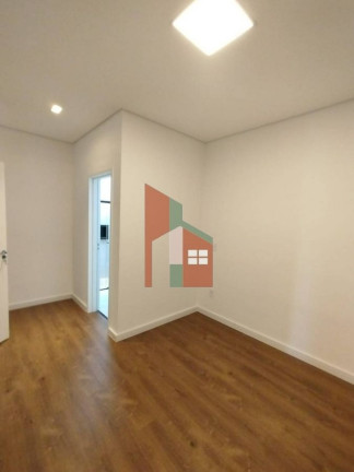 Imagem Casa com 3 Quartos à Venda, 112 m² em Marmeleiro - Atibaia Imagem Casa com 3 Quartos à Venda, 112 m² em Marmeleiro - Atibaia
