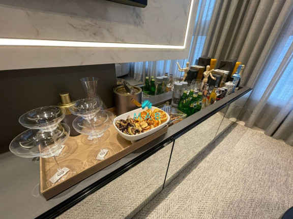 Imagem Apartamento com 3 Quartos à Venda, 347 m² em Centro - Balneário Camboriú Imagem Apartamento com 3 Quartos à Venda, 347 m² em Centro - Balneário Camboriú