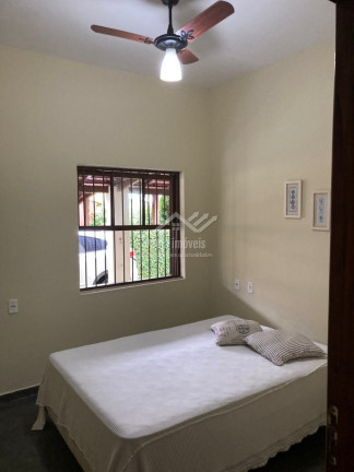 Imagem Casa com 4 Quartos à Venda, 230 m² em Jardim Bela Vista - Caraguatatuba Imagem Casa com 4 Quartos à Venda, 230 m² em Jardim Bela Vista - Caraguatatuba