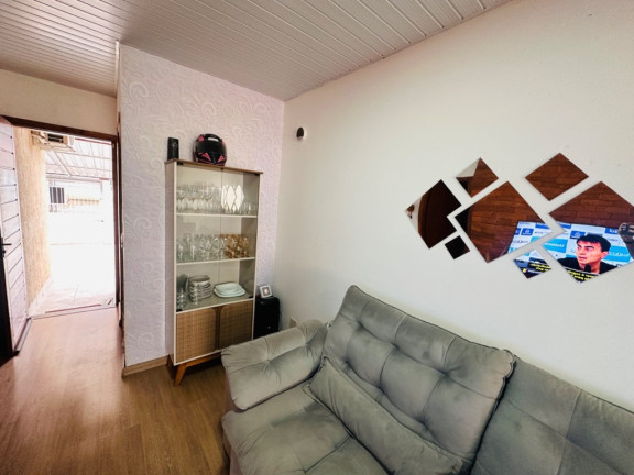 Imagem Casa com 2 Quartos à Venda, 48 m² em Restinga - Porto Alegre