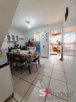 Casa com 2 Quartos à Venda, 74 m² em Cidade Líder - São Paulo