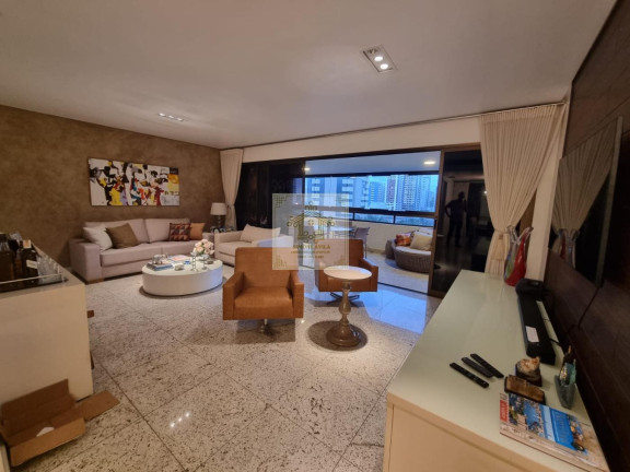 Apartamento com 4 Quartos à Venda, 181 m² em Loteamento Aquarius - Salvador