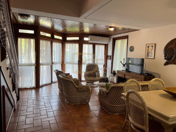 Imagem Casa com 3 Quartos à Venda, 130 m² em Riviera - Bertioga