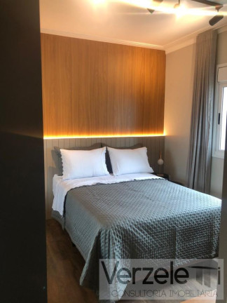 Imagem Apartamento com 3 Quartos à Venda, 136 m² em Centro - Balneário Camboriú Imagem Apartamento com 3 Quartos à Venda, 136 m² em Centro - Balneário Camboriú