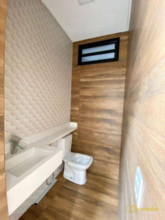 Imagem Sobrado com 3 Quartos à Venda, 185 m² em Balneário Flórida - Praia Grande Imagem Sobrado com 3 Quartos à Venda, 185 m² em Balneário Flórida - Praia Grande