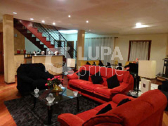 Casa com 3 Quartos à Venda, 500 m² em Tremembé - São Paulo