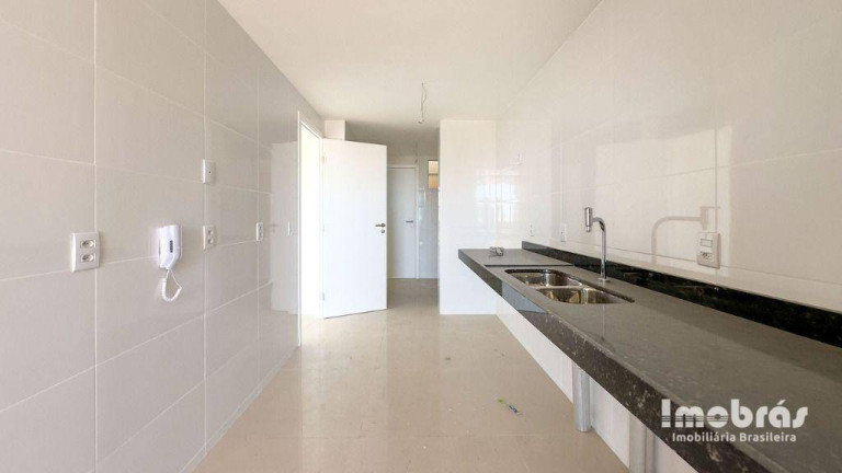 Imagem Apartamento com 3 Quartos à Venda, 152 m² em Luciano Cavalcante - Fortaleza Imagem Apartamento com 3 Quartos à Venda, 152 m² em Luciano Cavalcante - Fortaleza