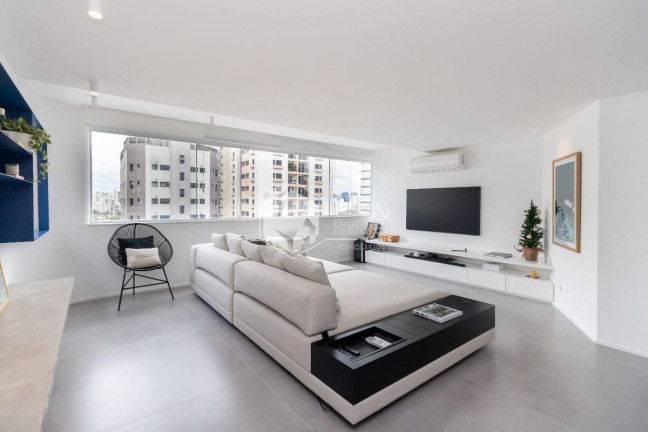 Imagem Apartamento com 3 Quartos à Venda, 250 m² em Vila Olímpia - São Paulo